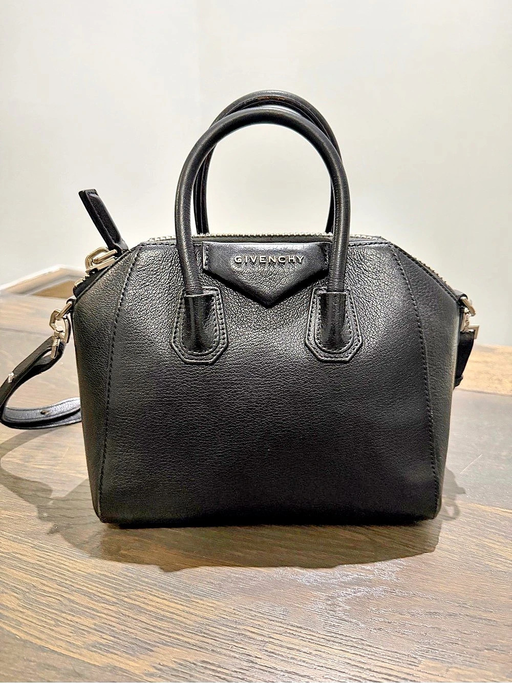 Givenchy Antigona Mini Bag in Grained Leather Black Satchel